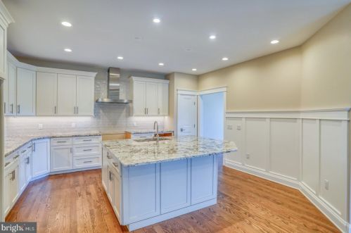 94 Wolf Creek Cir, Dover DE  19901-4917 exterior