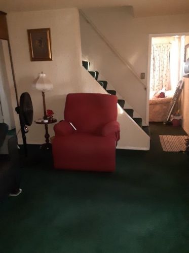 1095 Francis Blvd, New Kensington, PA 15068-5016