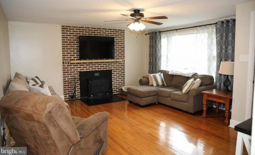 602 Winding Hill Rd, Navy Sup Dpt PA  17055-4992 exterior