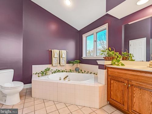 403 Carter Moir Dr, Lancaster PA  17601-2969 exterior