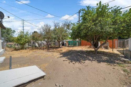 434 C St, Colton CA 92324-2837 exterior