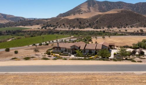 36790 Ashley Ave, Greenfield, CA 93927-9743