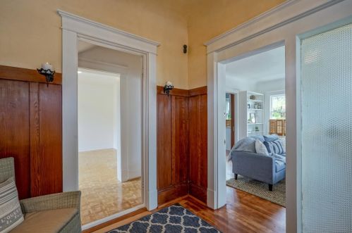 411 Central Ave, Del Monte Park, CA 93950-2808