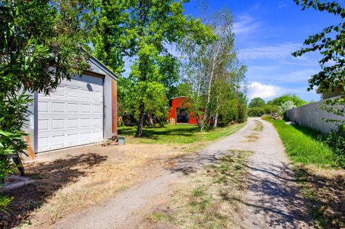 6528 Marysville Blvd, Rio Linda CA  95673-3102 exterior