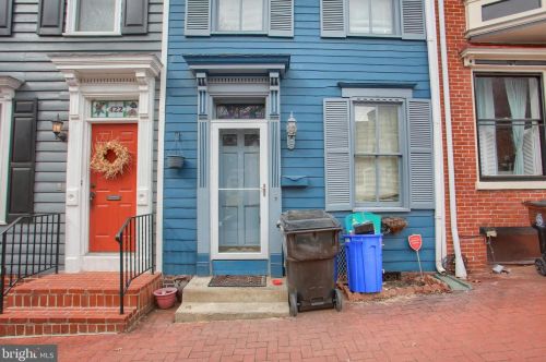 424 Boas St, Harrisburg, PA 17102-1705