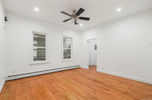 3201 Albany Post Rd, Buchanan, NY 10511-1231