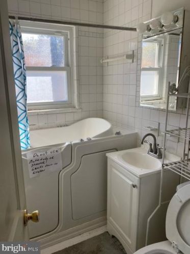 1721 Taylor St, Washington DC 20011-5312 exterior