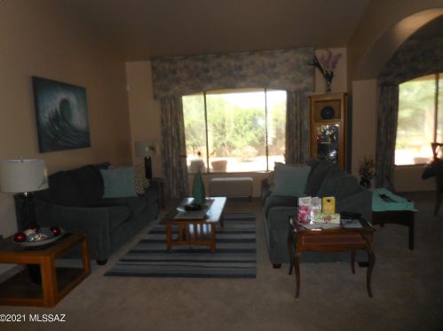 5497 Ventana Vista Rd, Tucson, AZ 85750-7203