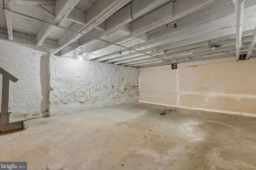 1005 Yates Ave, Boothwyn PA  19061-4636 exterior