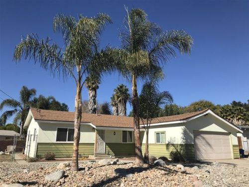 1269 Tylee St, Vista, CA 92083-5656