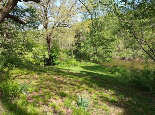 5362 Franklin St, Sandy Lake, PA 16145-3634