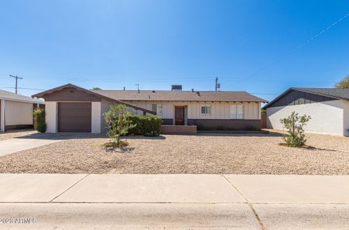 1541 Eva St, Phoenix, AZ 85020-2719