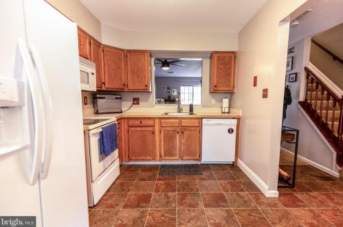 128 Delancy Pl, Lancaster, PA 17601-7005