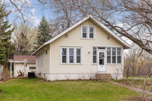 295 Chelsea St, Saint Paul, MN 55115-2080