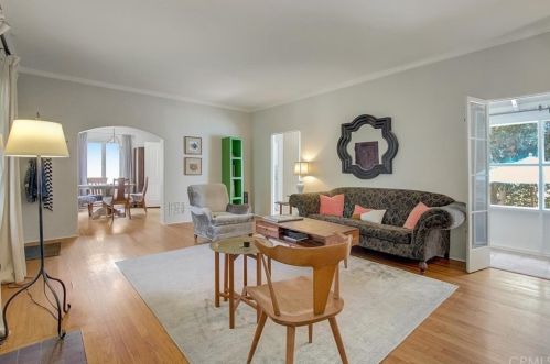 1905 Verdugo Rd, Glendale CA  91208-2605 exterior