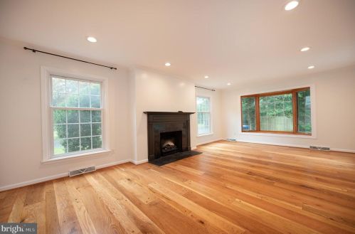 1010 Weldin Cir, Wilmington, DE 19803-3204