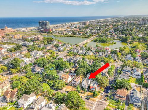 512 7th Ave, Tinton Falls, NJ 07712-5437