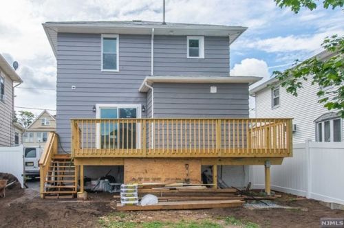 22 Harvard St, Nutley NJ  07110-3322 exterior