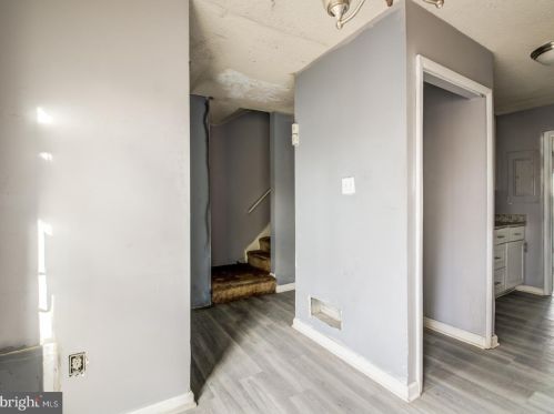 2238 Southgate Sq, Herndon VA  20191-1229 exterior