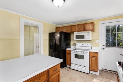 35 Market St, Putnam CT  06260-1719 exterior