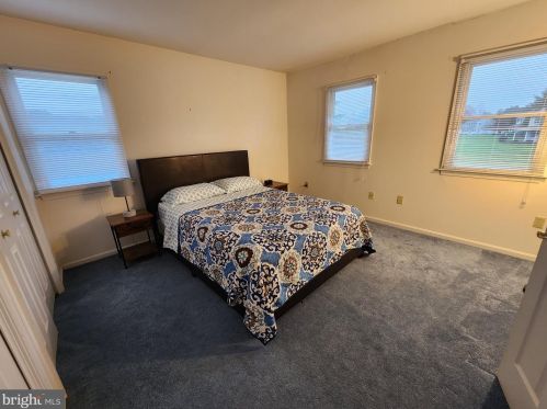 102 Springfield Way, Dover DE  19904-9114 exterior