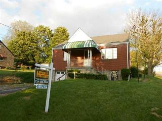 551 Chesnic Dr, Canonsburg, PA 15317-1426