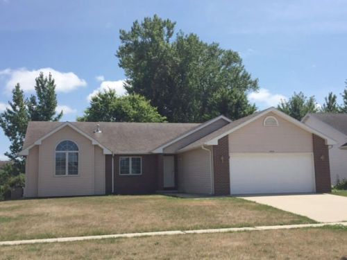 5314 Clemens Blvd, Ames, IA 50014-6923