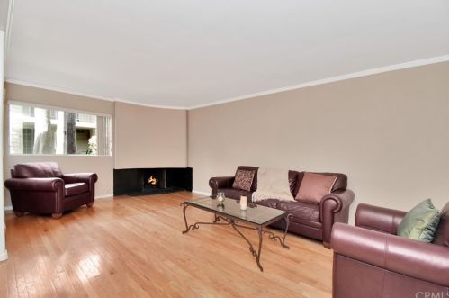 18359 Van Ness Ave, Torrance, CA 90504-5309