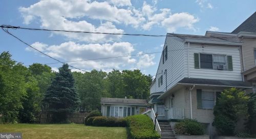 1934 Walnut St, Ashland, PA 17921-1610