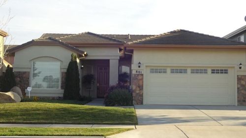 801 Orchard St, Greenfield, CA 93927-5826