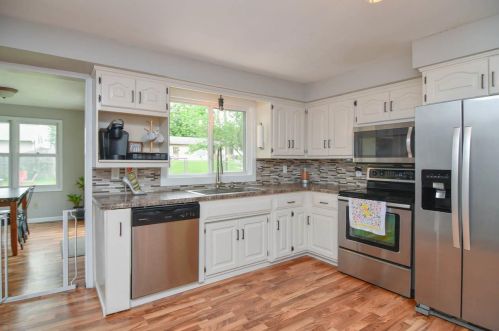 1373 Liberty St, Green Bay, WI 54304-3158