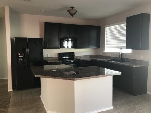 9109 Cranston Ct, Aubrey TX  76227-5803 exterior