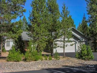 55833 Lost Rider Loop, Bend, OR 97707-2729