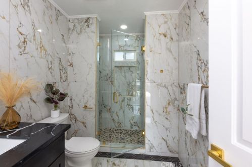 3841 Pacific Ave, Long Beach CA  90807-3227 exterior