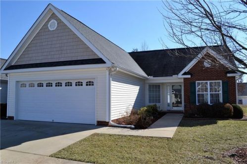 4336 Weatherton Dr, Kernersville, NC 27284-6642