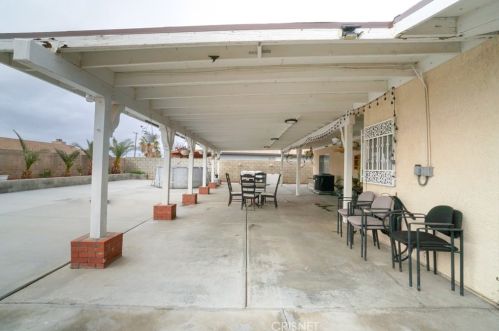 45331 Bison Cir, Lancaster CA  93535-2048 exterior