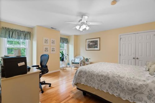 1 Reservoir Dr, Wallingford CT  06492-1862 exterior