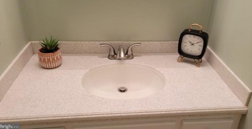 120 Virginia Ave, Carlisle PA  17013-1072 exterior