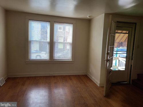 231 Coral St, Lancaster, PA 17603-5131