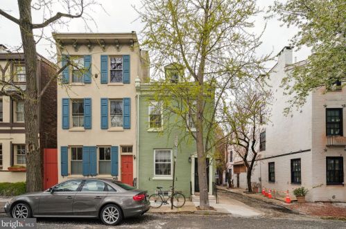 336 24th St, Philadelphia PA  19103-6431 exterior