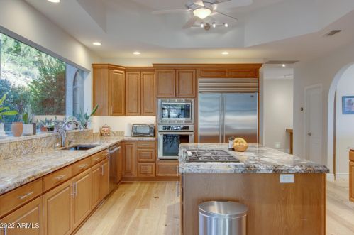 14461 15th Ave, Phoenix AZ  85023-5176 exterior