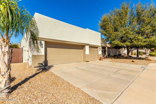 10124 Pantera Ave, Mesa, AZ 85212-2312