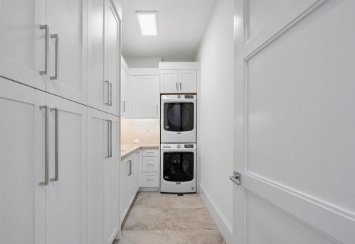 396 2nd St, Boca Raton FL  33432-4004 exterior