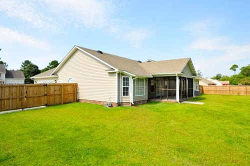 124 Trailwood Dr, Hubert, NC 28539-4016