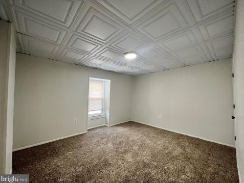 21 Sussex St, Gloucester NJ  08030-1725 exterior