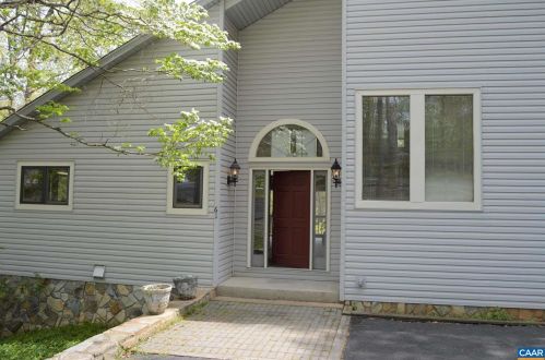 61 Ponderosa Ln, Bybee, VA 22963-2405