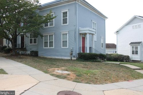 1814 Tobias Dr, Washington, DC 20020-2853