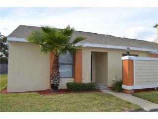 44 Silver Swan Ct, Kissimmee, FL 34743-3801