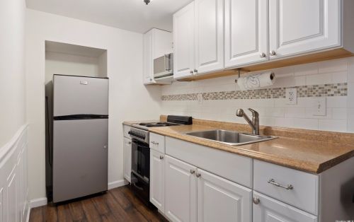 315 Concord St, Huntington Station NY  11746-6829 exterior