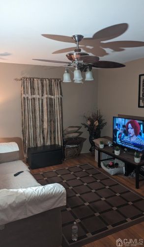 139 Oakmoor Ave, South Plainfield, NJ 07080-2811